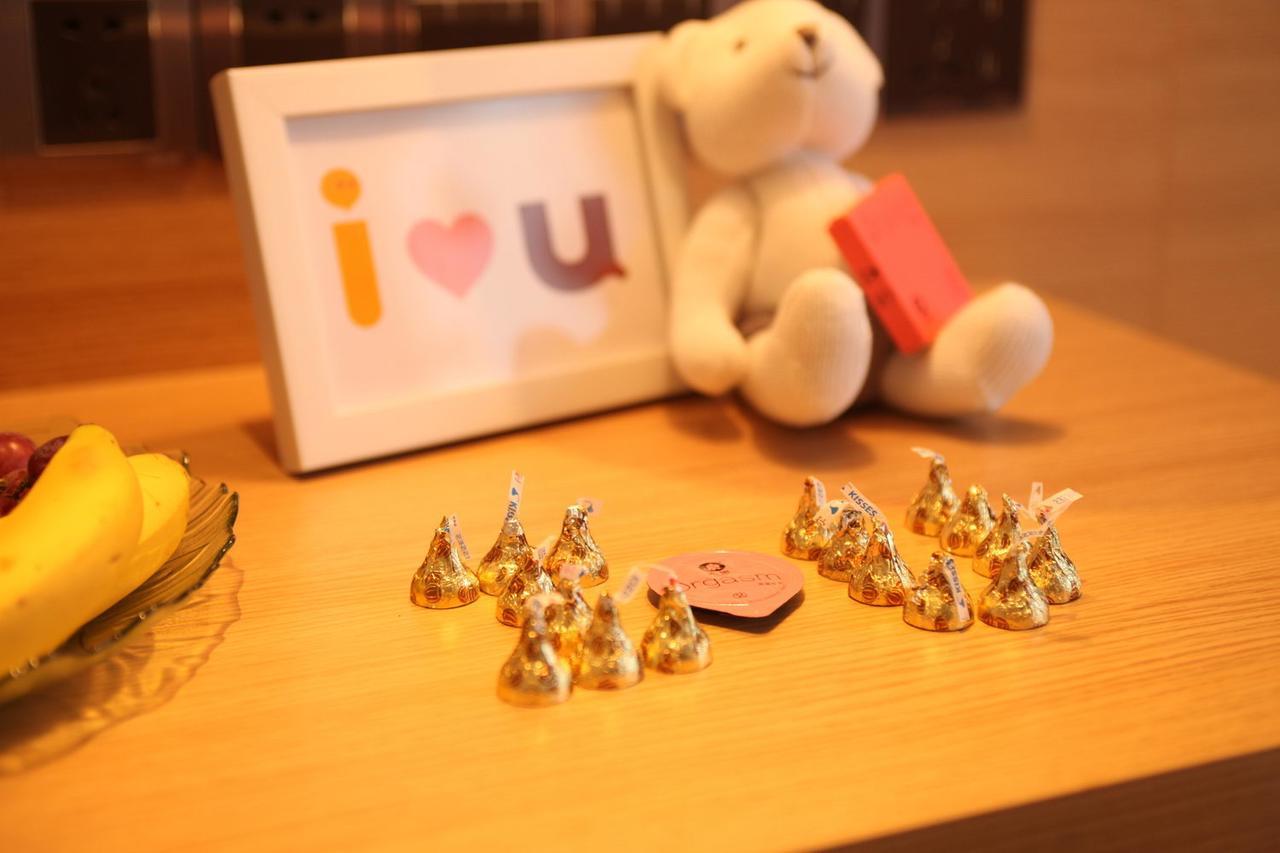 Iu Hotel Shanghai Dongchuan Road Metro Station Buitenkant foto